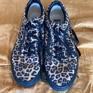 Vans leopard print shoes